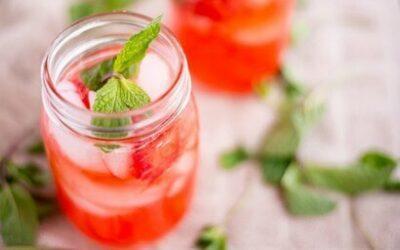 Refreshing Strawberry Mint Lemonade Recipe
